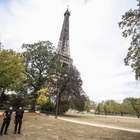 Caça assusta moradores de Paris ao cruzar barreira do som