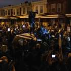 Filadélfia impõe toque de recolher para conter protestos