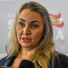 Advogada de presidente atua por governadora '100% Bolsonaro'