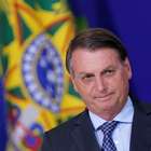 Bolsonaro promete comprar vacina aprovada por Saúde e Anvisa