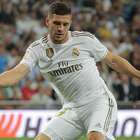 Jovic testa positivo para Covid-19 e vira mais um ...