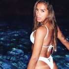 Em foto de fio-dental, Anitta rebate machismo: 'Respeito ...