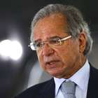 Guedes diz que vai antecipar benefícios para aposentados e permitir que empresas cortem salários