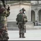 França mobiliza 96 mil agentes para noite de Ano Novo