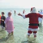 Congresso de Papais e Mamães Noéis durante o verão europeu