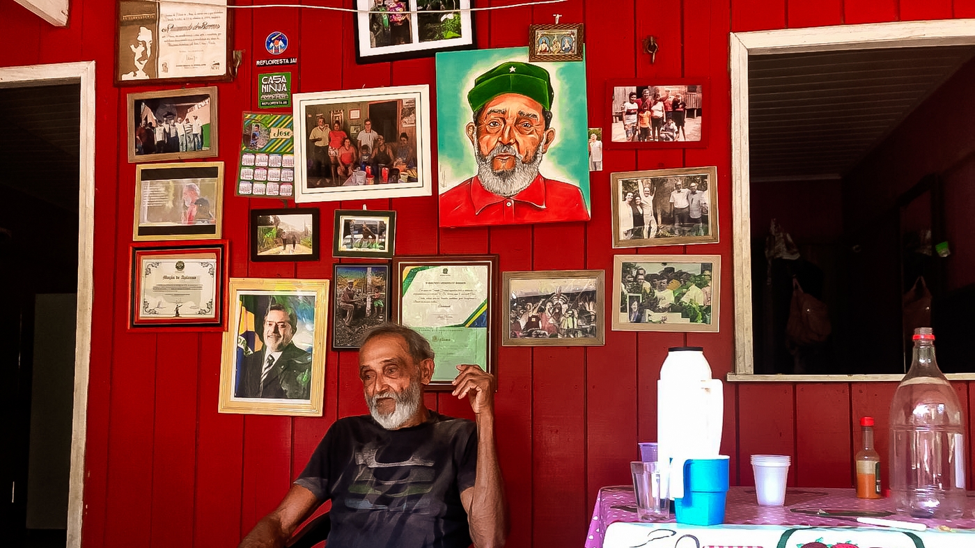 Um dos registros na parede da casa de Seu Raimundão, na Reserva Extrativista Chico Mendes  Foto: Adrielle Farias/Terra