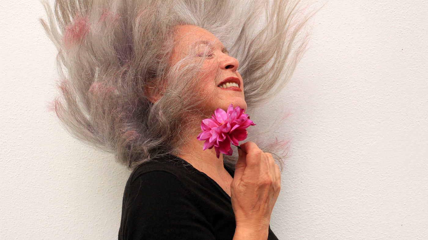 Tetê Espíndola fala sobre retorno de sucesso de "Escrito nas Estrelas": "É tudo muito novo"  Foto: 