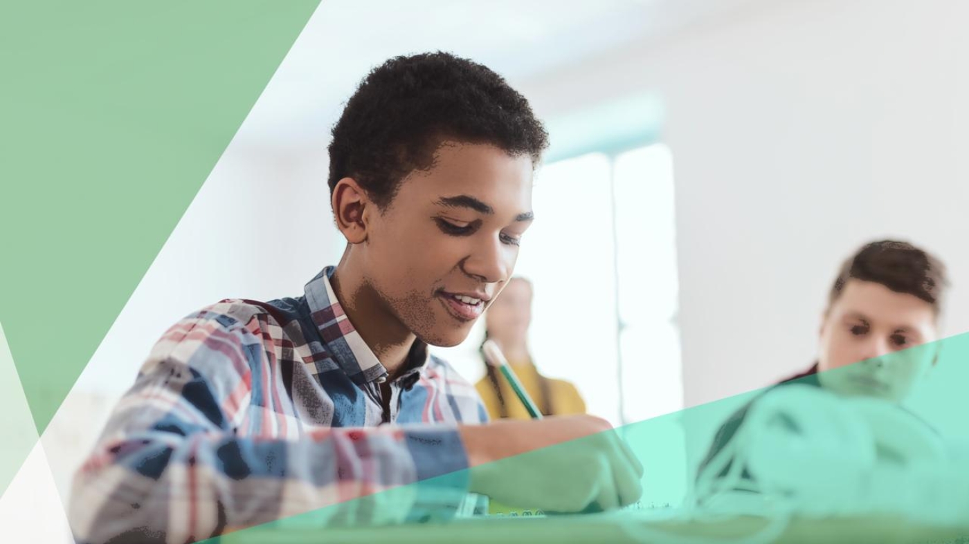 Enem começa em três meses  Foto: Envato/Arte/Terra