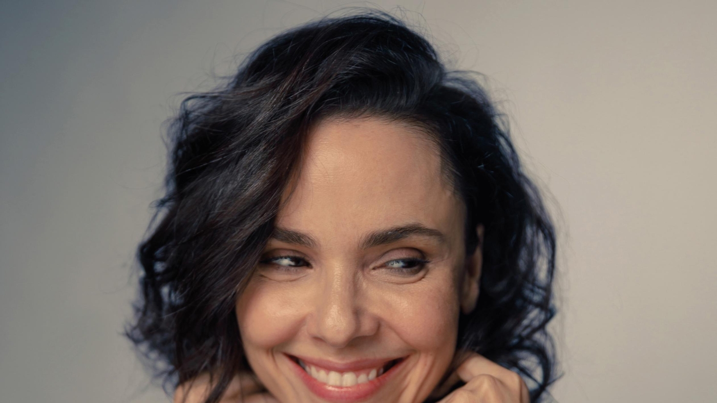 Débora Falabella posa para a Velvet  Foto: Fábio Audi / Velvet