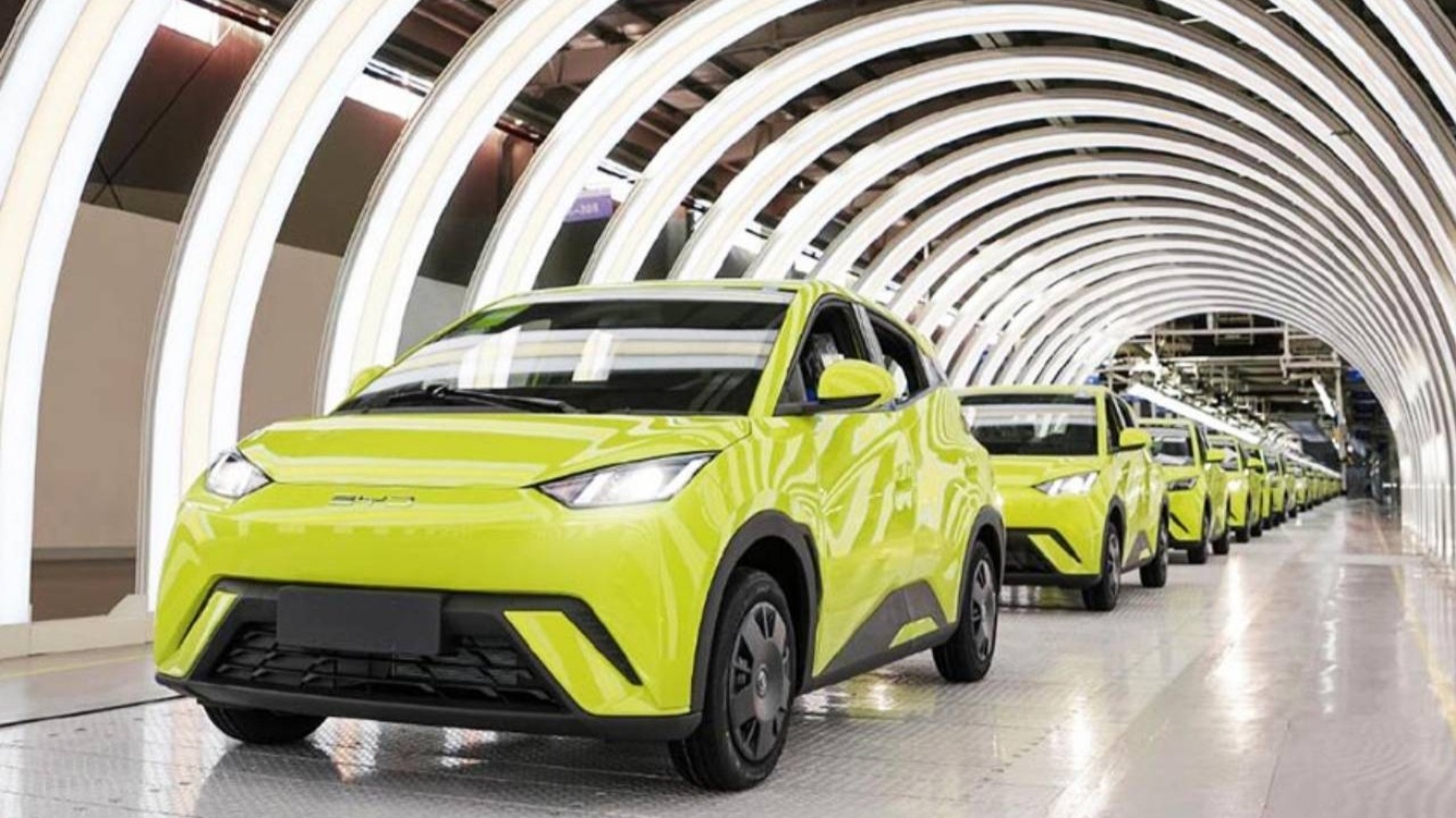 Produção local de baterias é fundamental para o Brasil ser um exportador de EVs  Foto: BYD / Guia do Carro