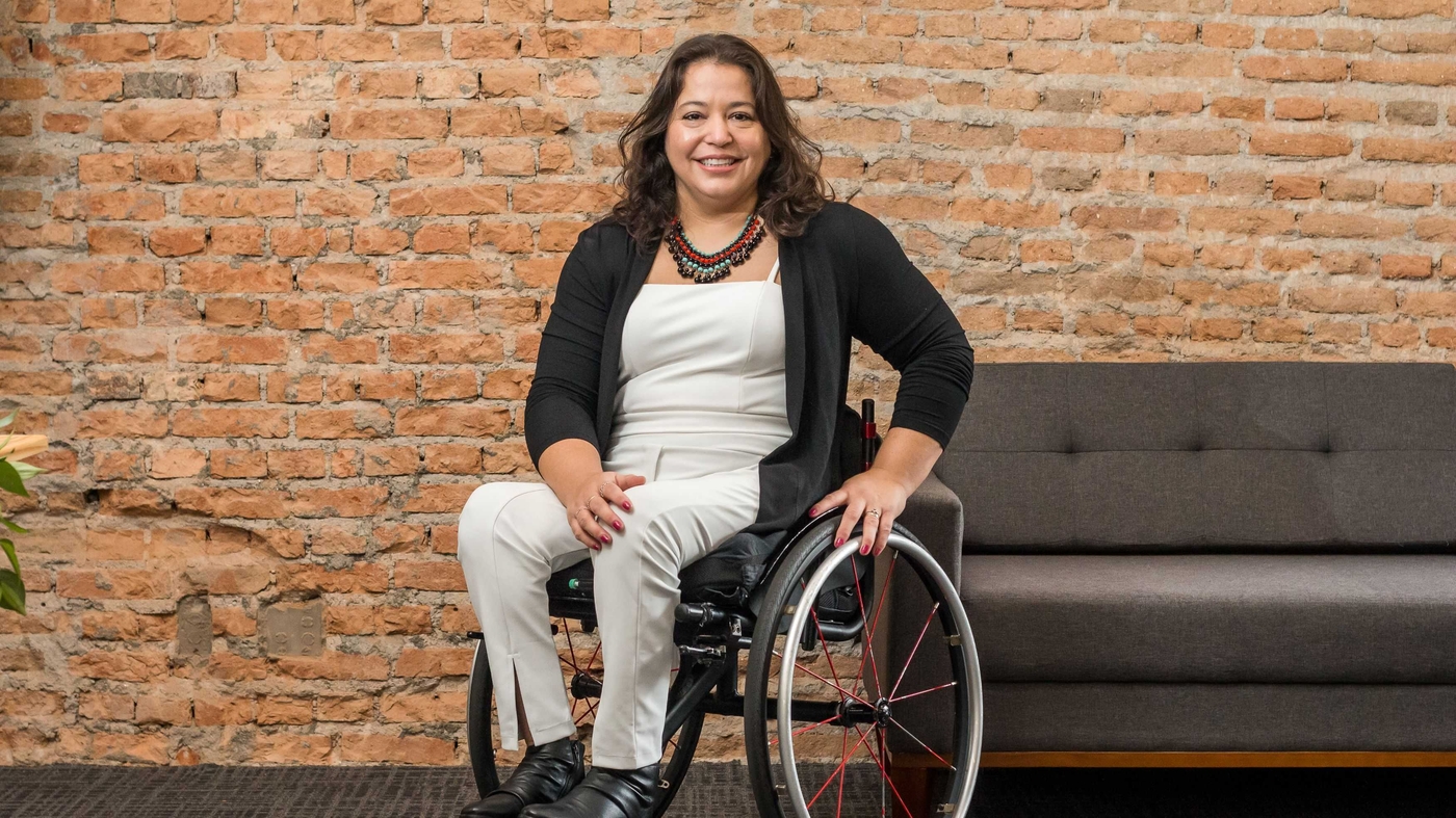 Carolina Ignarra se tornou uma das principais vozes do ativismo anticapacitista no país  Foto: Divulgação/Talento Incluir