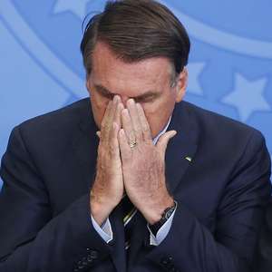 Lula ultrapassa Bolsonaro pela 1ª vez em cenário para 2022