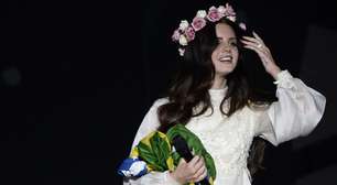 Baterista diz que Lana Del Rey amou tocar no Planeta Terra