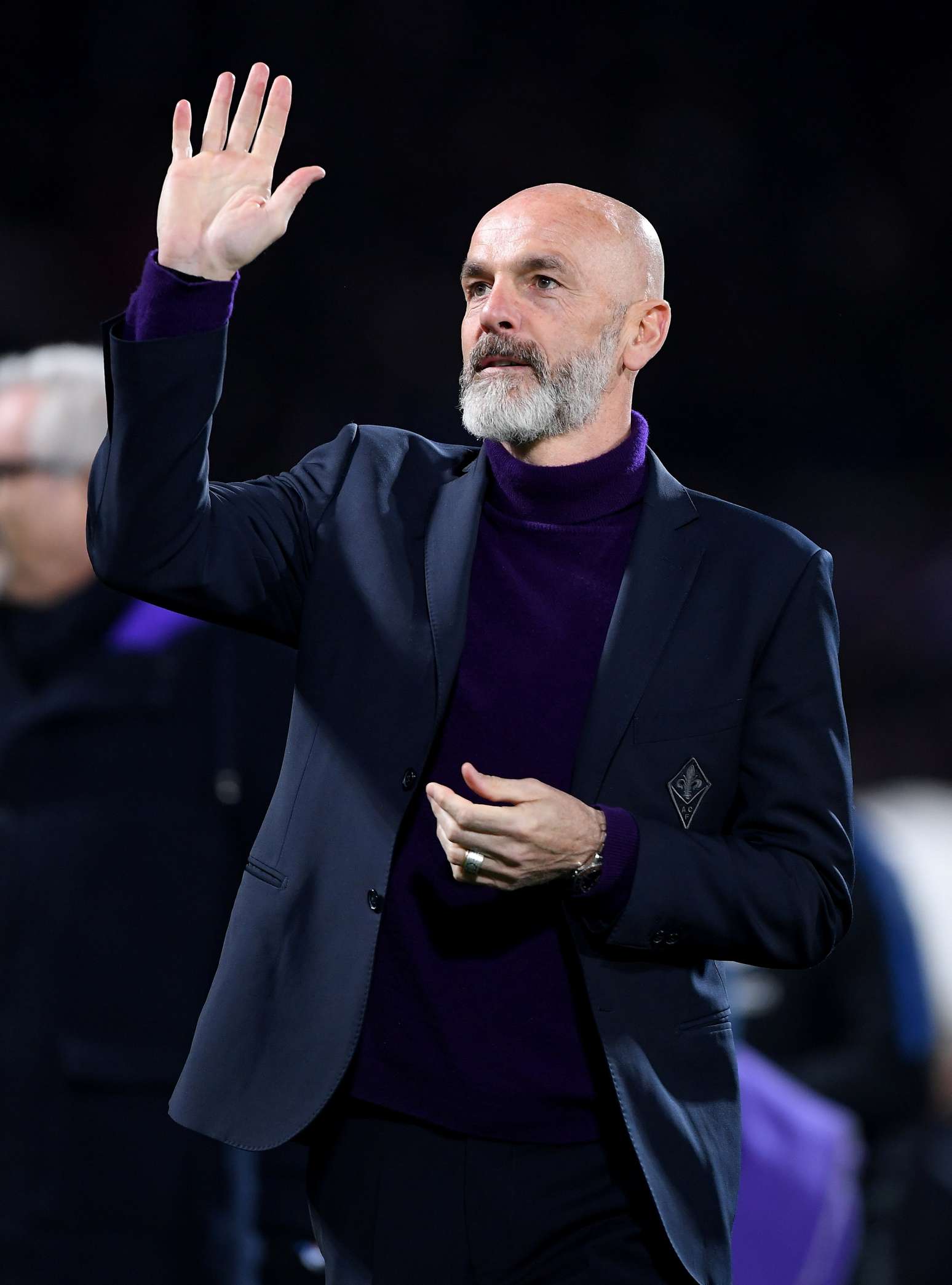 Milan anuncia Stefano Pioli como novo técnico e revolta torcedores do clube