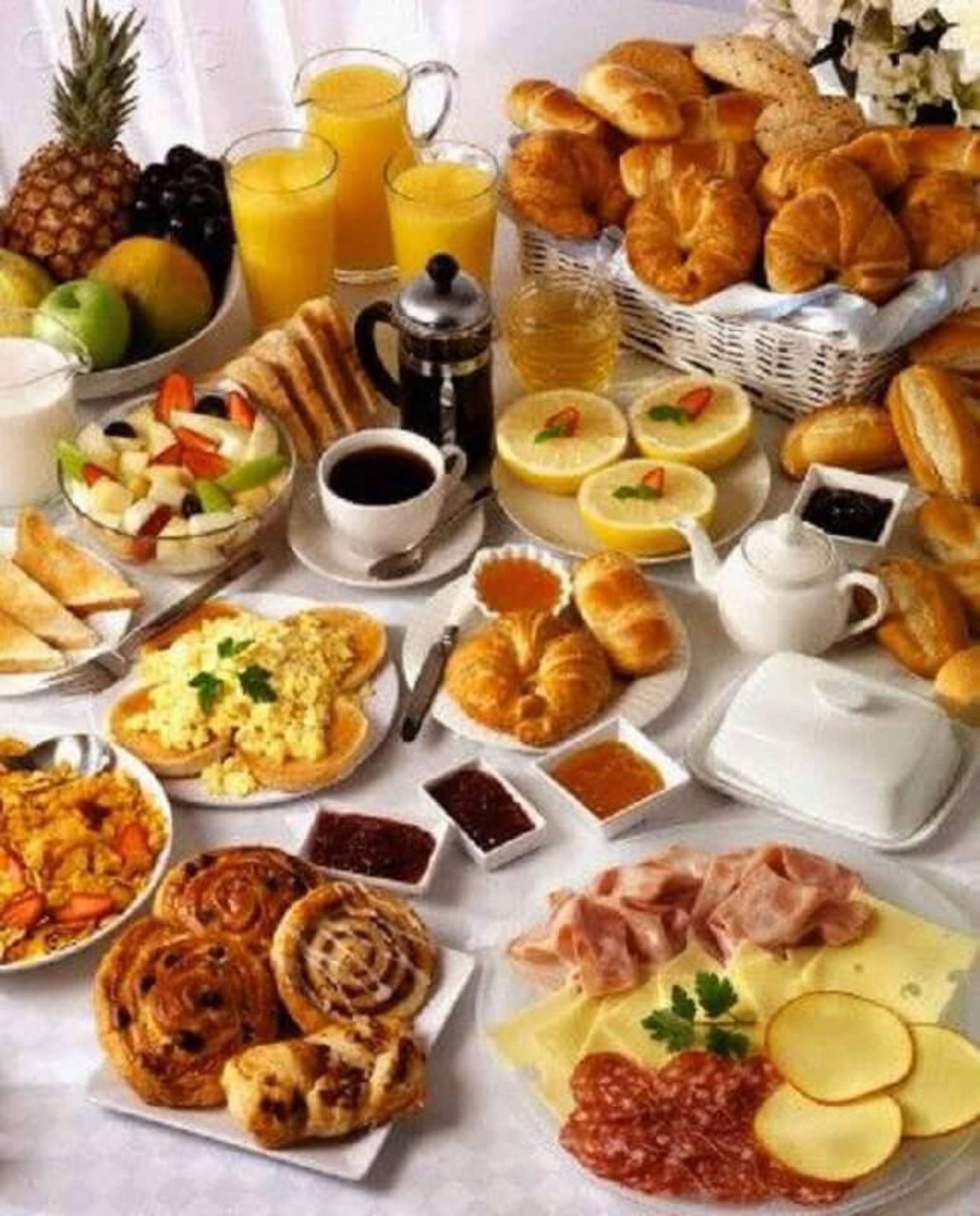 Mesa de Café da Manhã: Veja 8 Dicas para Montar a Mesa Perfeita