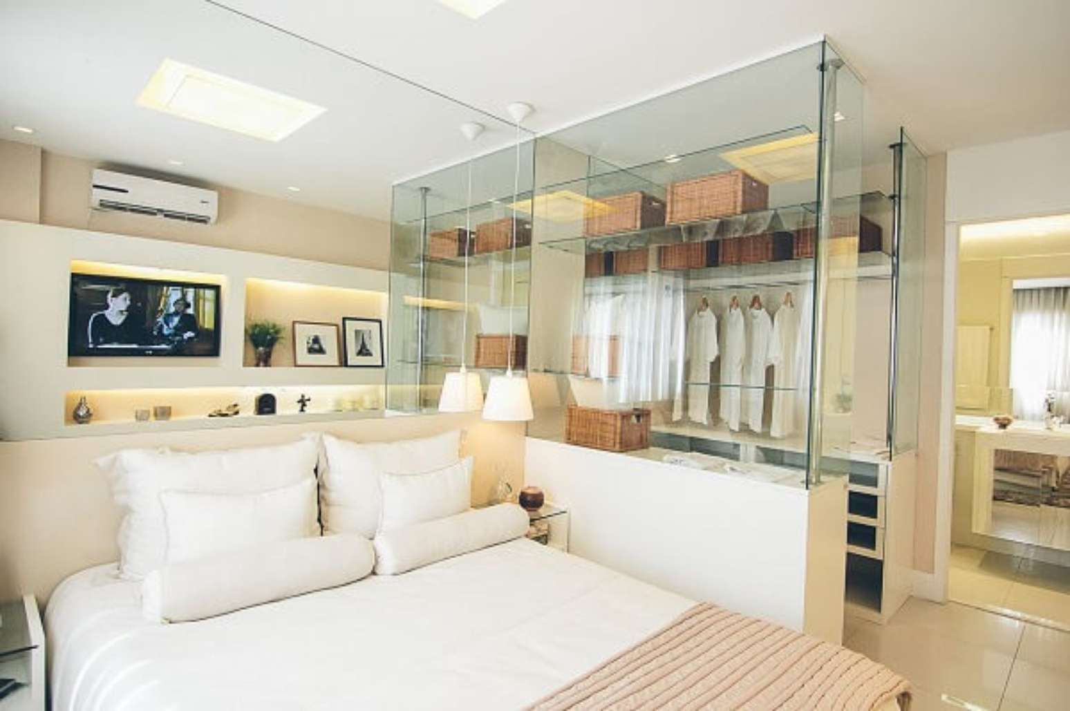 Quarto Com Suíte: +53 Projetos Integrados de Tirar o Fôlego