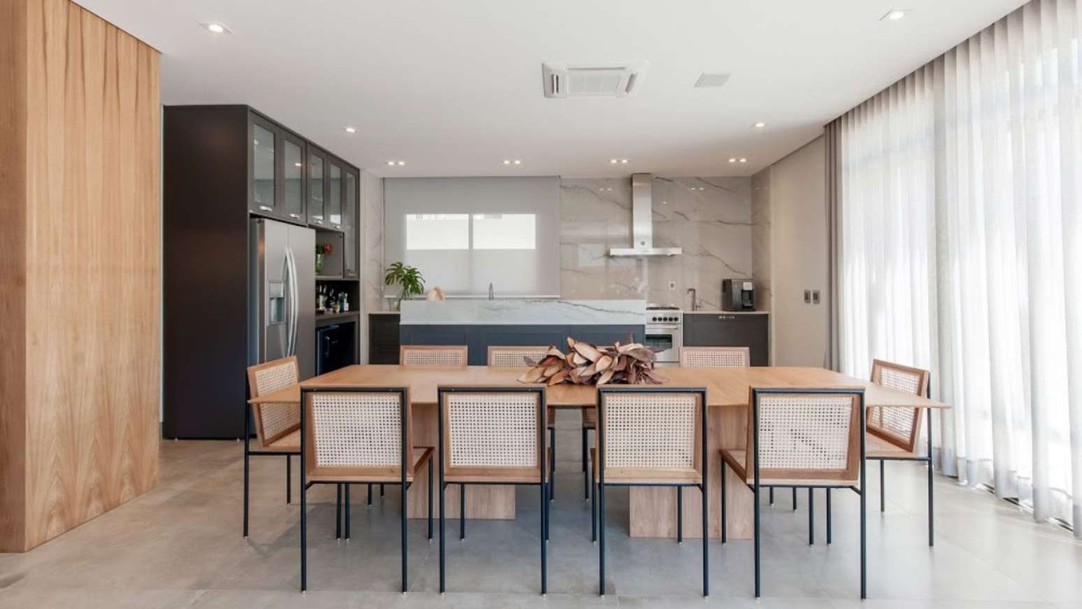 Sala de jantar: dicas para acertar na composição perfeita do ambiente