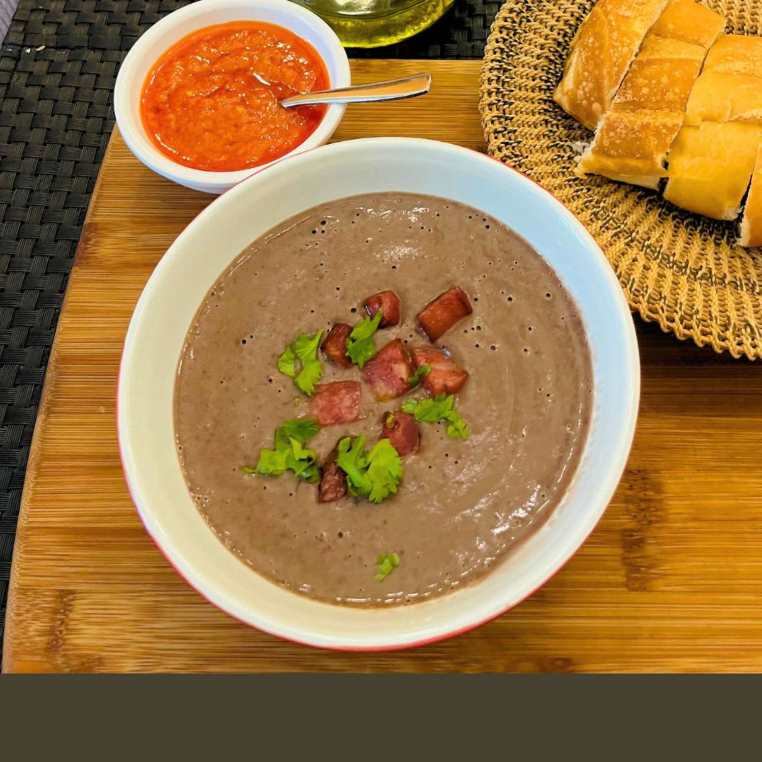 Caldinho de feijão: receita de boteco, temperadinho, abra