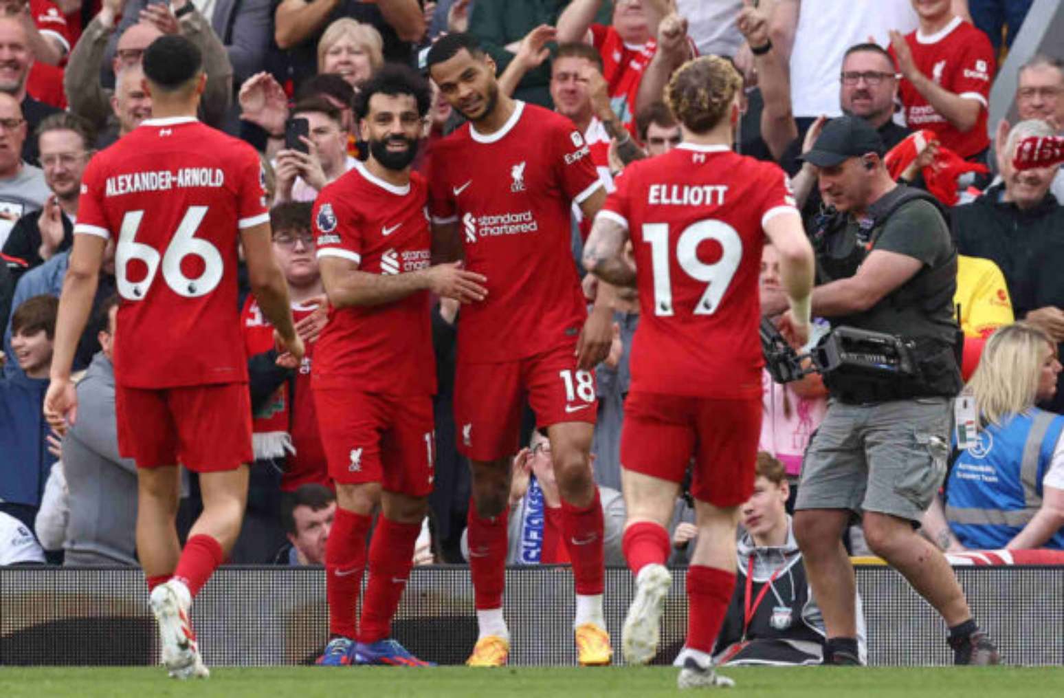 Aston Villa x Liverpool: onde assistir, escalações e arbitragem