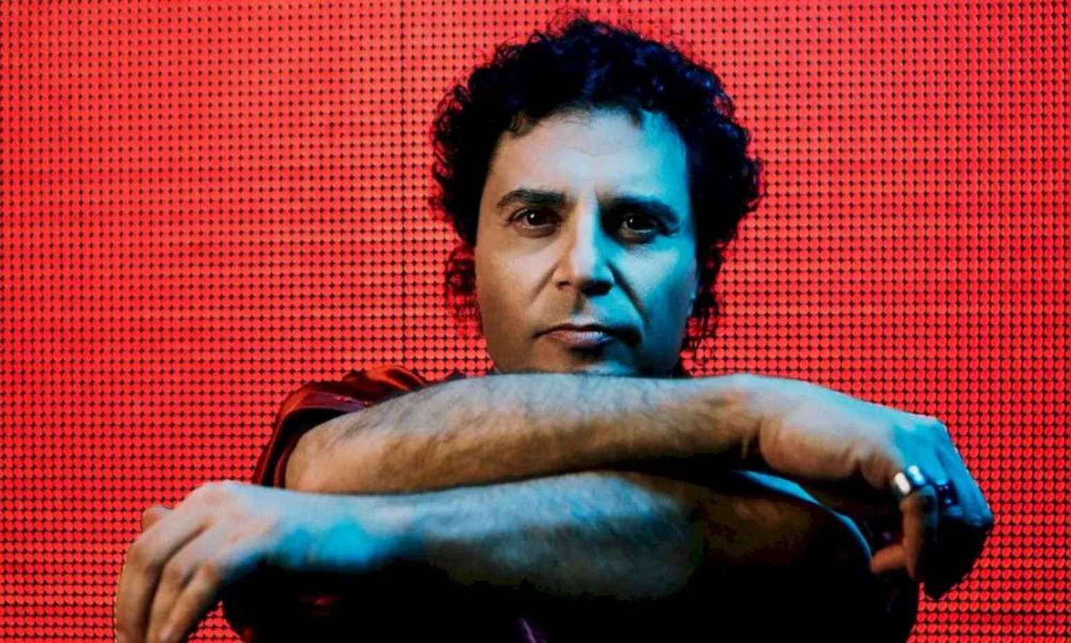 Frejat Frejat tem som cortado em abertura de Lenny Kravitz e lamenta desrespeito