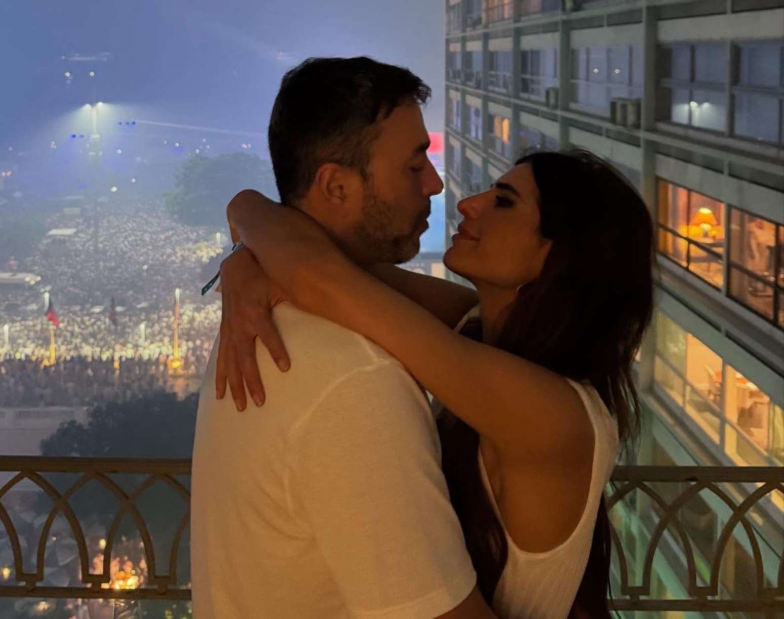 André Rizek e Andréia Sadi anunciam casamento com festa marcada para 2025