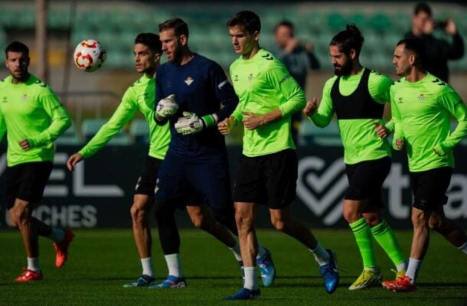 Betis x Gent: onde assistir, escalações e arbitragem