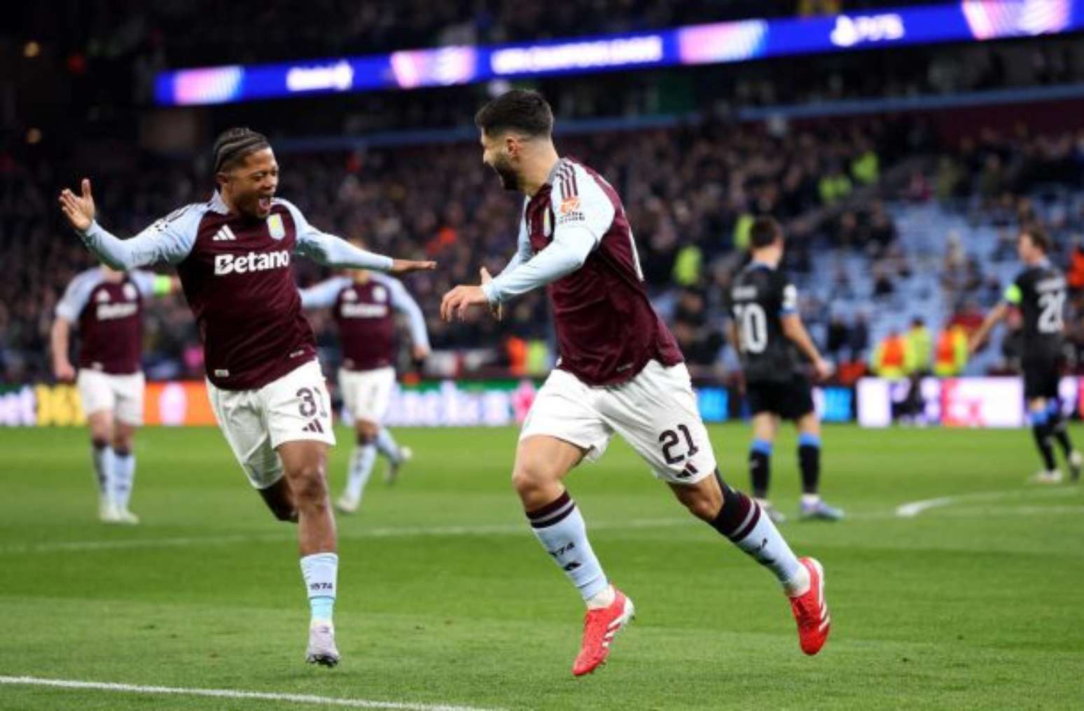 Preston North End x Aston Villa: onde assistir, escalações e arbitragem