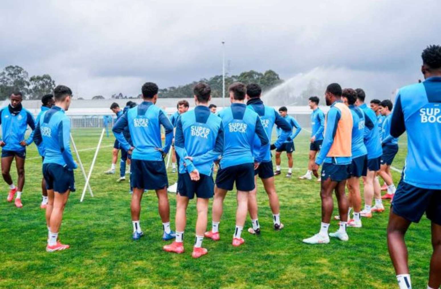 escalações de futebol clube do porto x benfica
