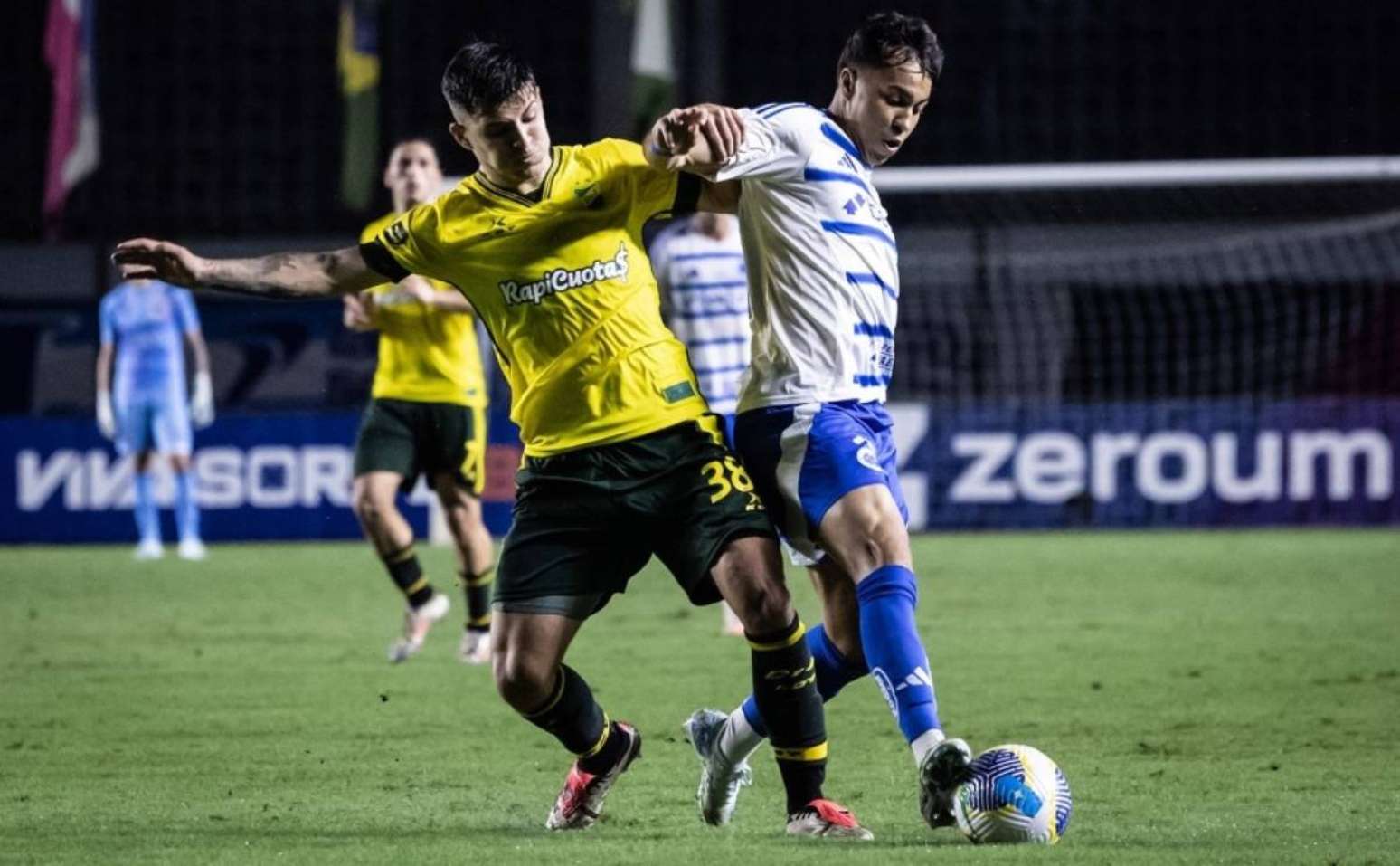 Cruzeiro x Banfield pela Vitória Cup: onde assistir e prováveis escalações