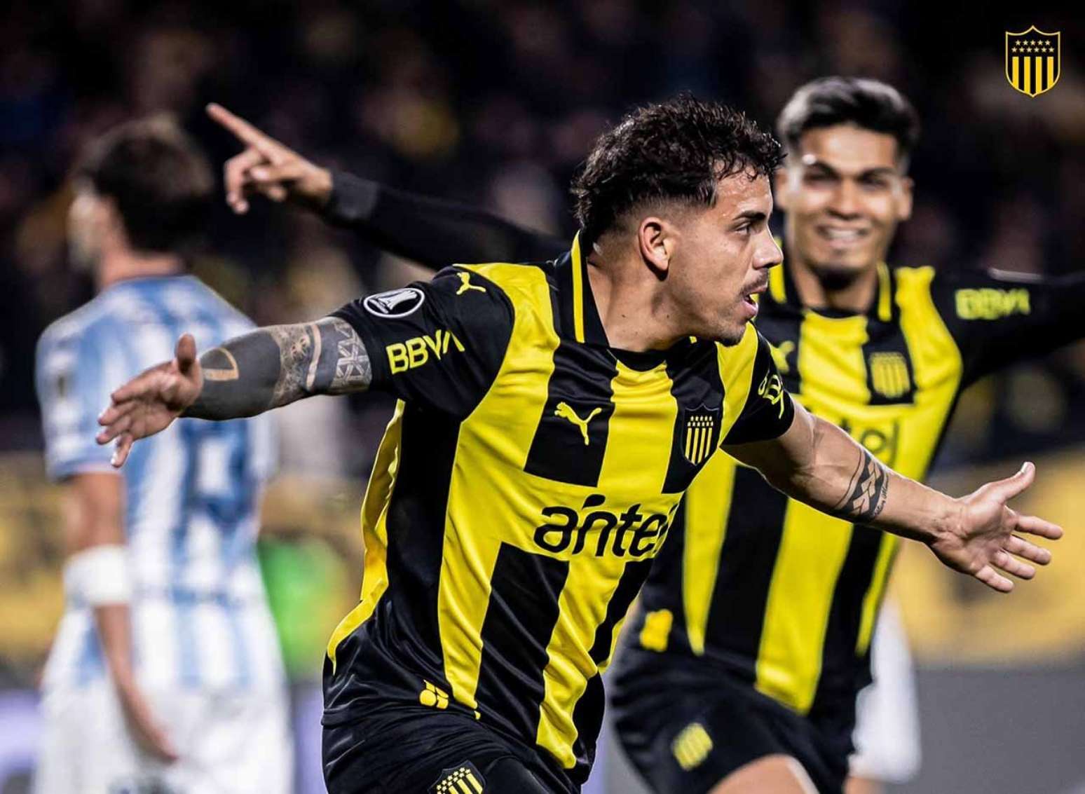 Racing x Peñarol: onde assistir, escalações e arbitragem