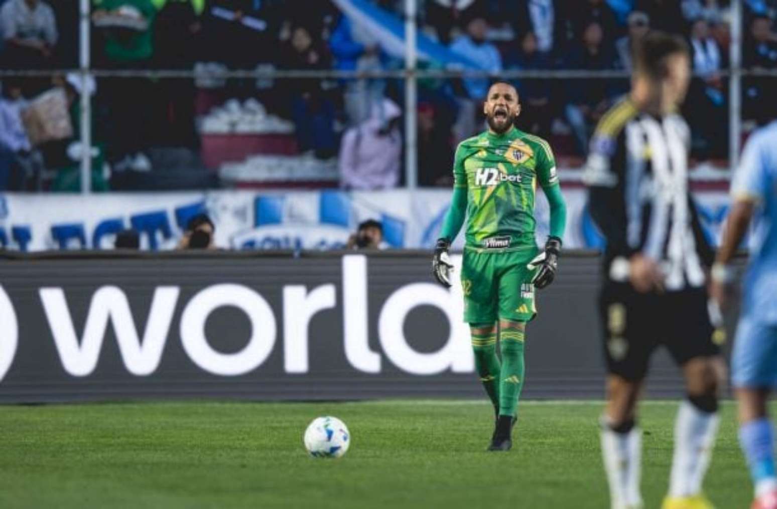 Everson Rivas Everson atinge marca histórica pelo Atlético