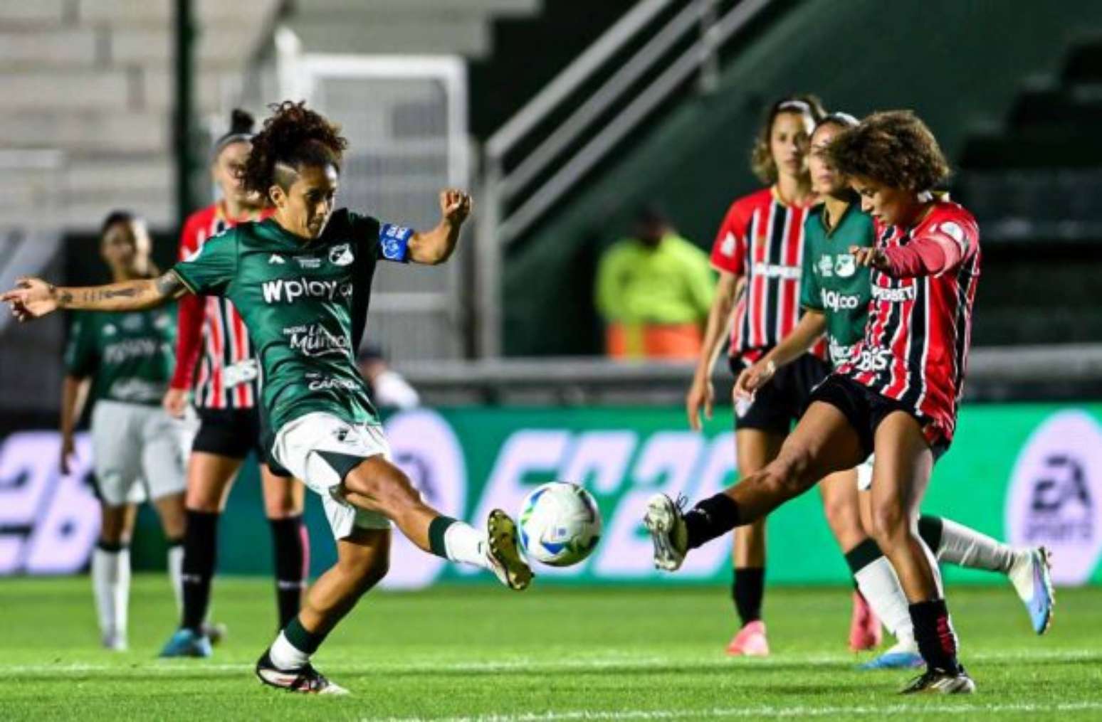 São Paulo perde para o Deportivo Cali e dá adeus à Libertadores Feminina