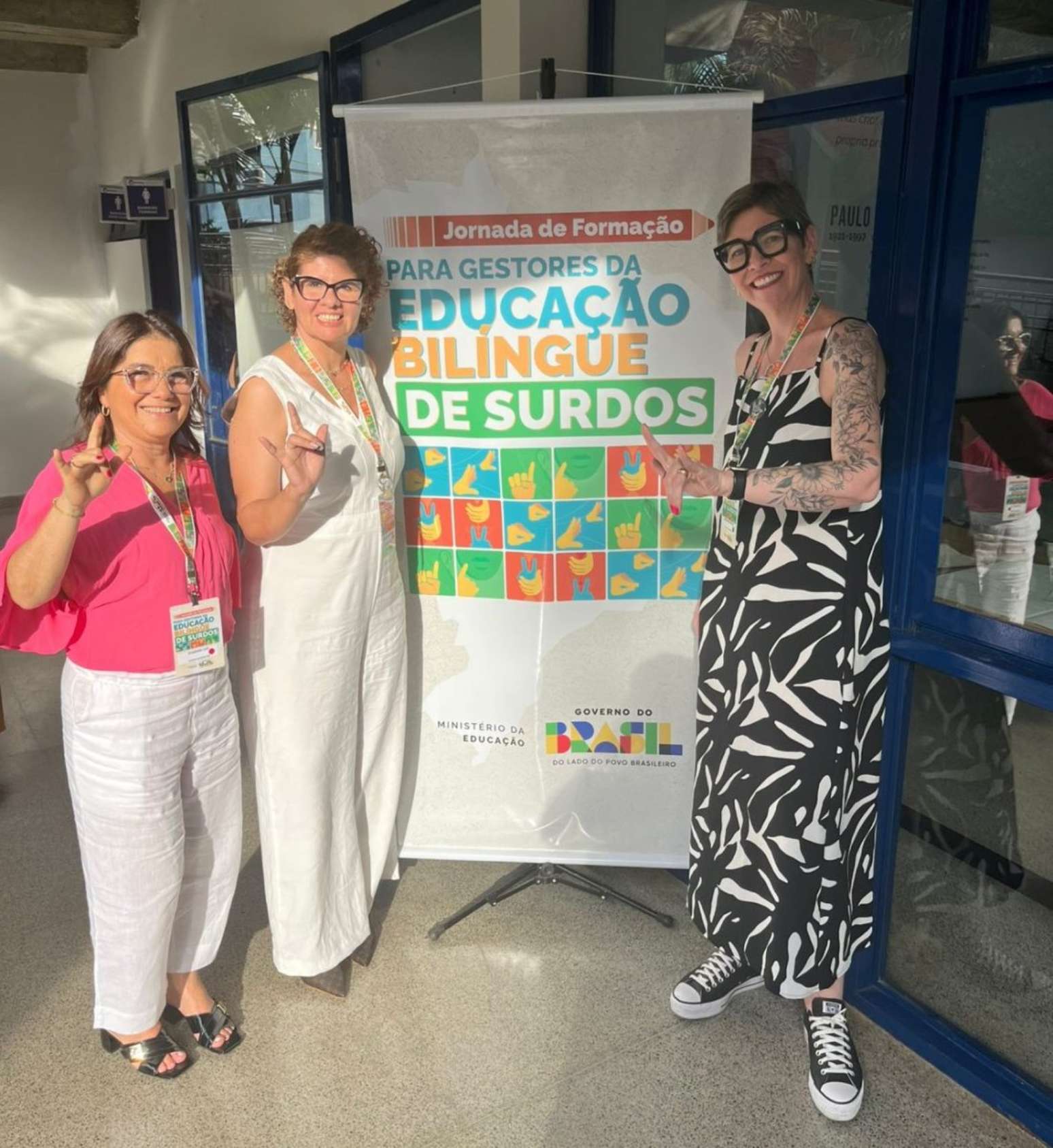 Gravataí participa de formação sobre educação bilíngue de surdos em ...