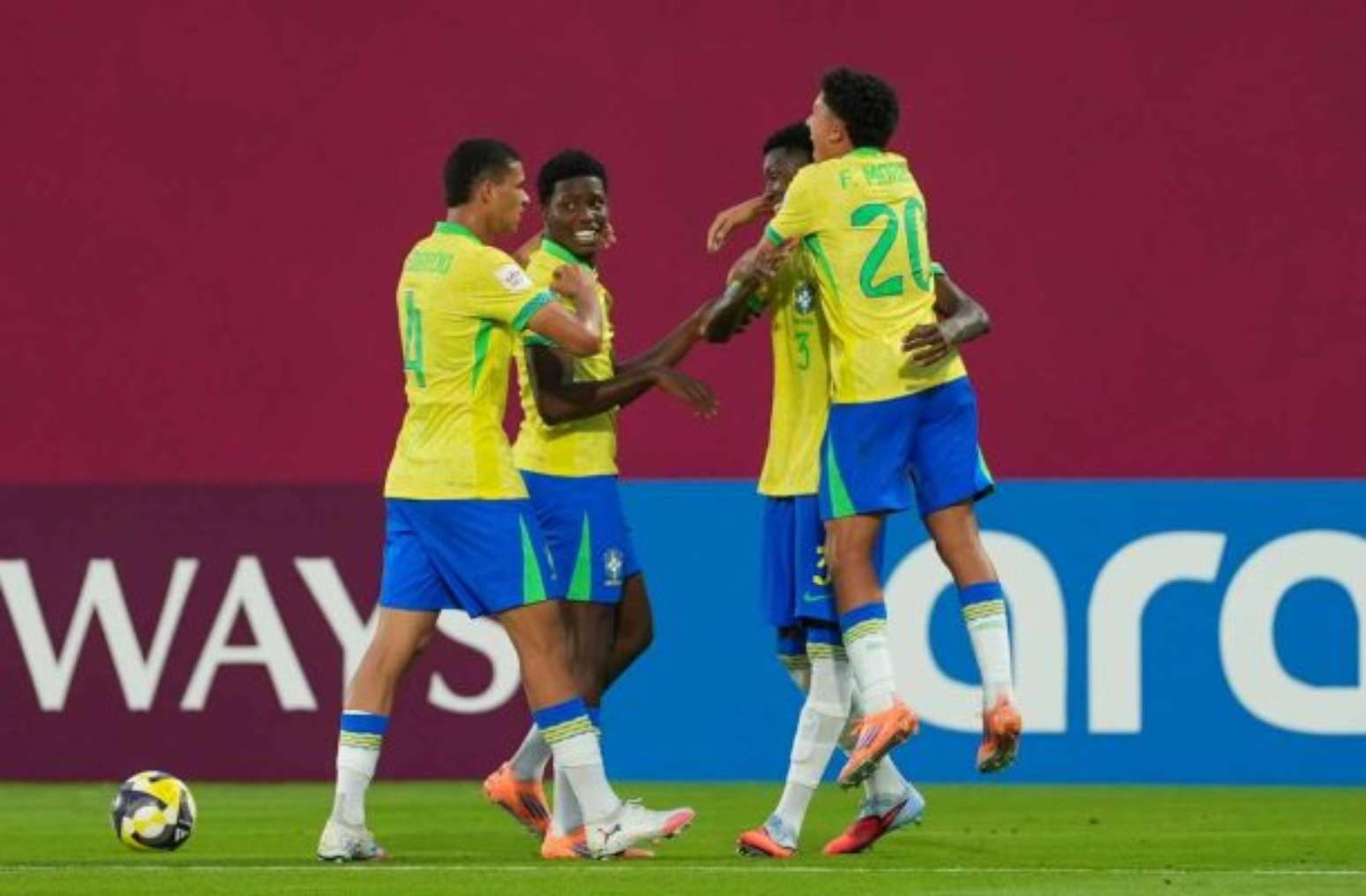 Brasil goleia Indonésia e se classifica no Mundial Sub-17