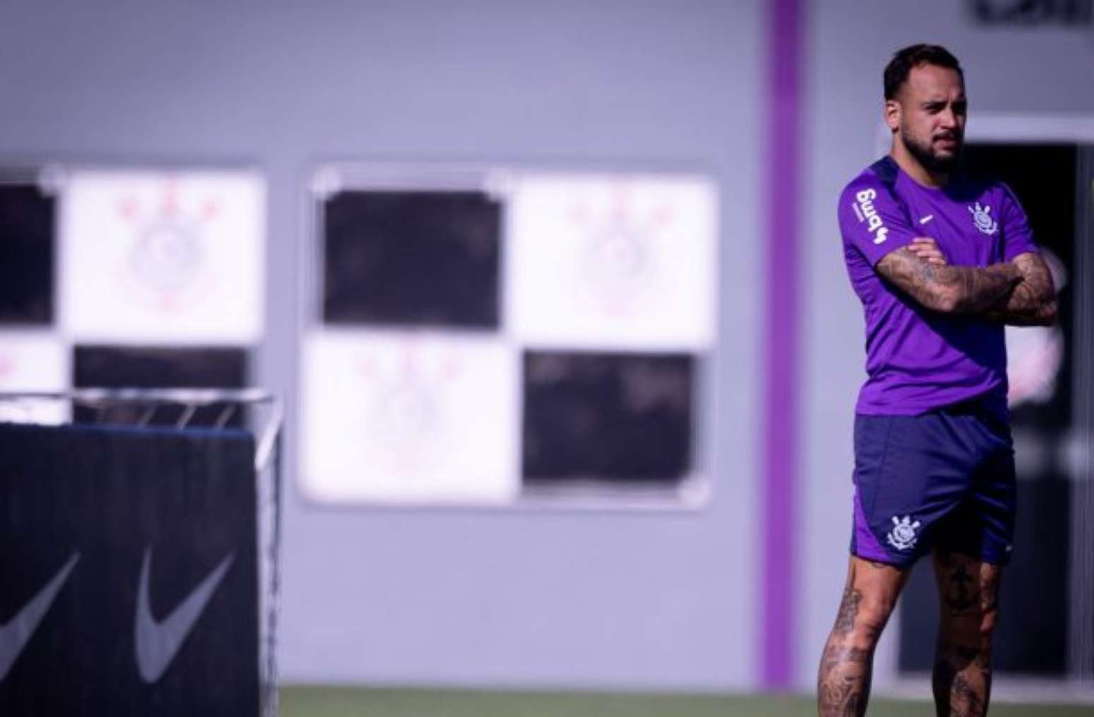 Corinthians faz trabalho técnico e posse de bola em treino no CT