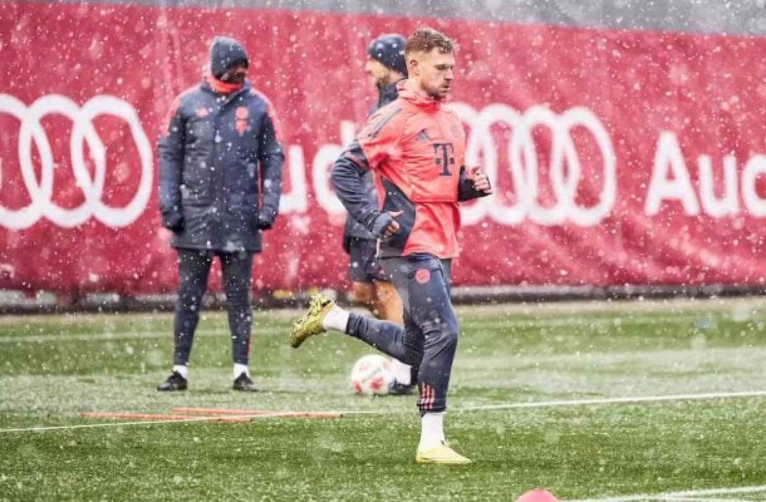Bayern de Munique x St. Pauli: onde assistir, escalações e arbitragem