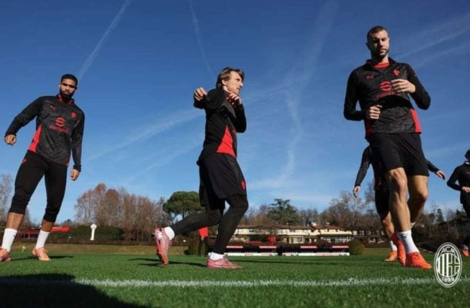 Milan x Sassuolo: onde assistir, escalações e arbitragem