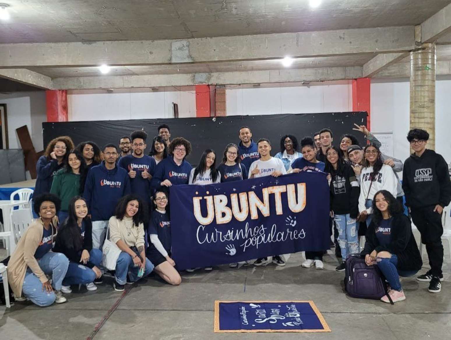 Rede de cursinhos gratuitos aprova dezenas de estudantes em ...