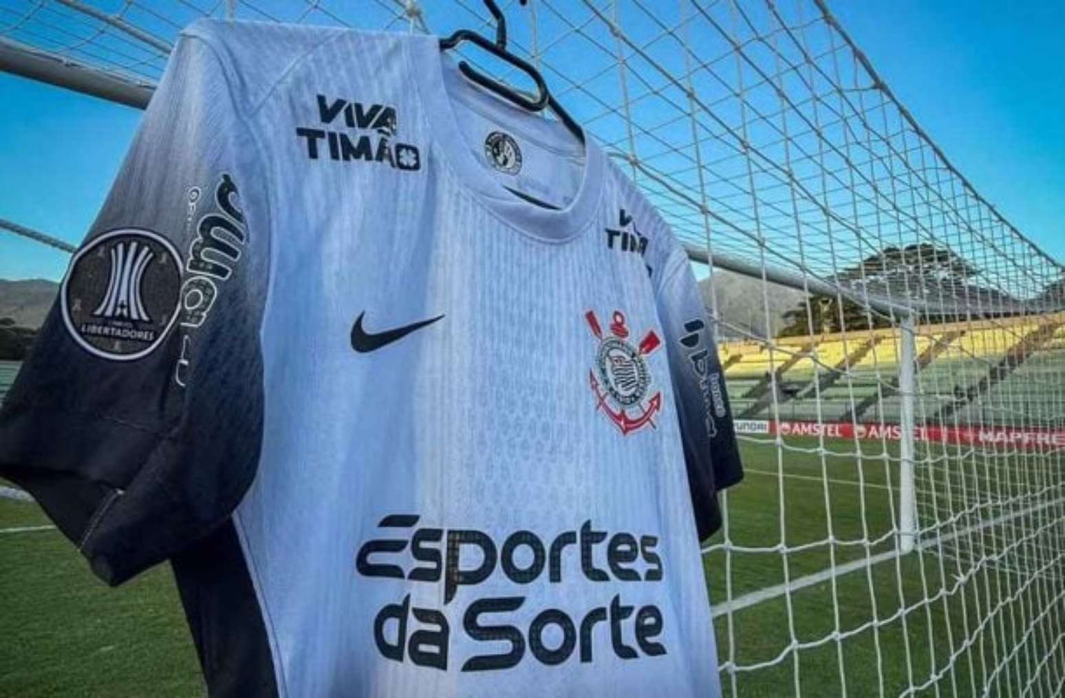 Corinthians fecha novo acordo de patrocínio com valor de R$ 150 milhões ...