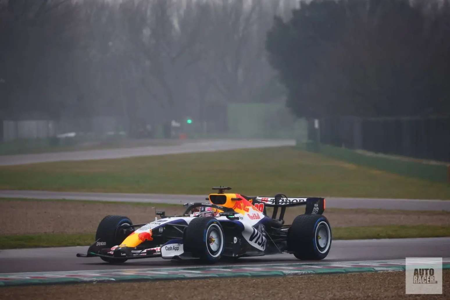 f1-2026-as-primeiras-imagens-da-racing-bulls-em-imola