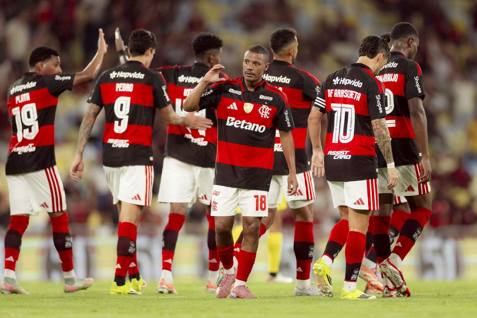 Flamengo cresce no segundo tempo, vence o Madureira e encaminha vaga na ...