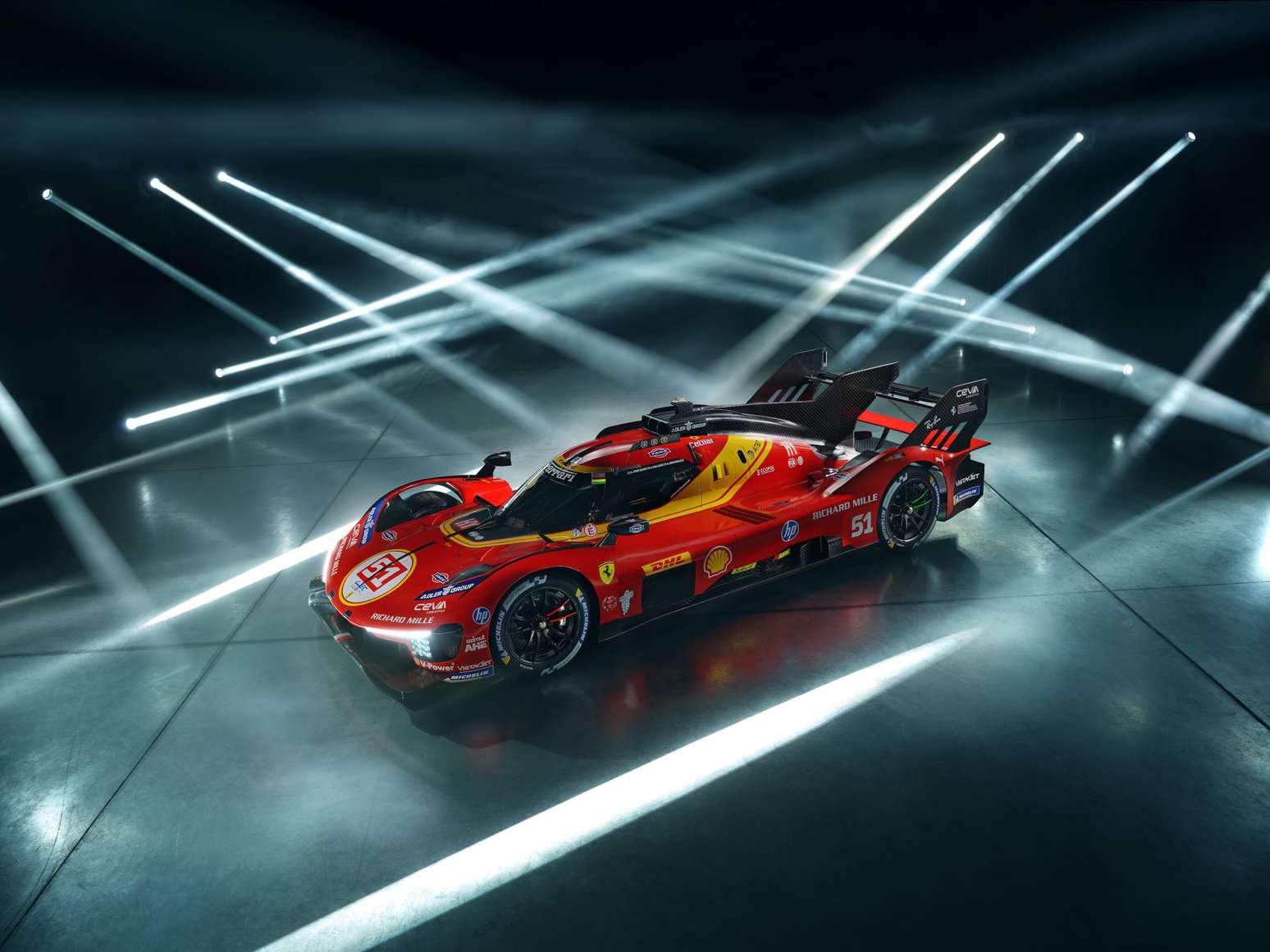 WEC: Tricampeã de Le Mans, Ferrari revela pintura da 499P para 2026