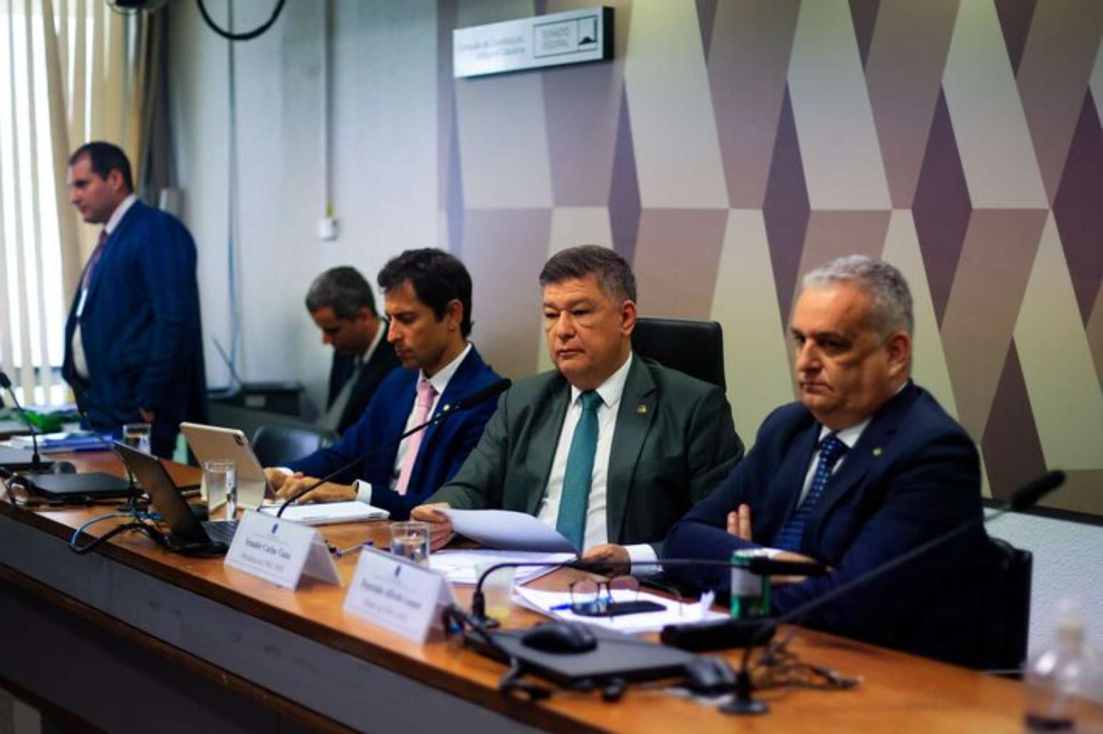 CPI do INSS critica ministros e vai ao STF contra anulação de quebras ...