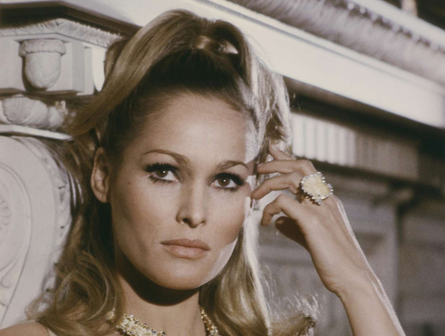  Bond Girl Original Ursula Andress V tima De Golpe De R 121 Milh es