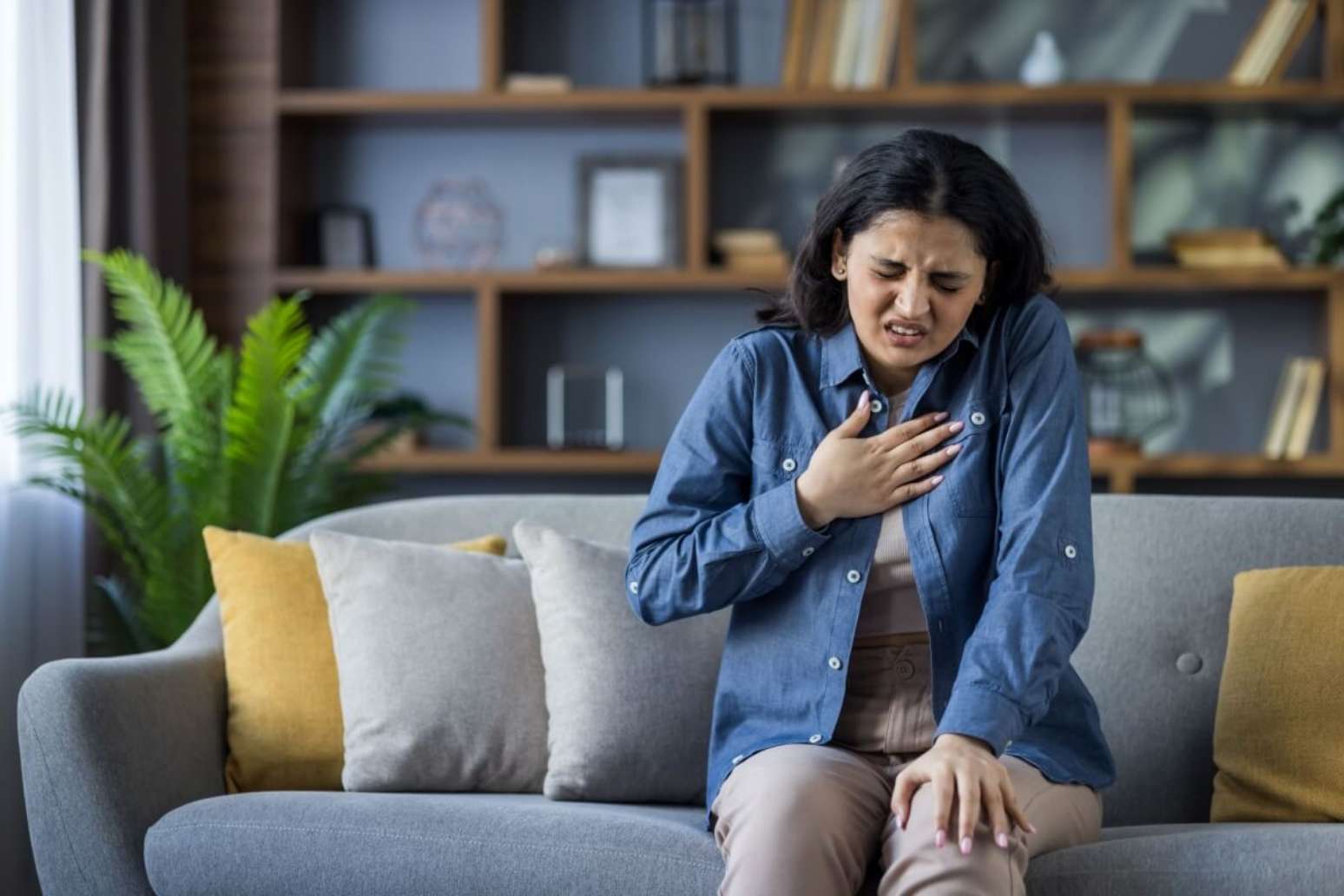 Dor no peito nem sempre é igual: 5 mitos e verdades sobre o sintoma que ...
