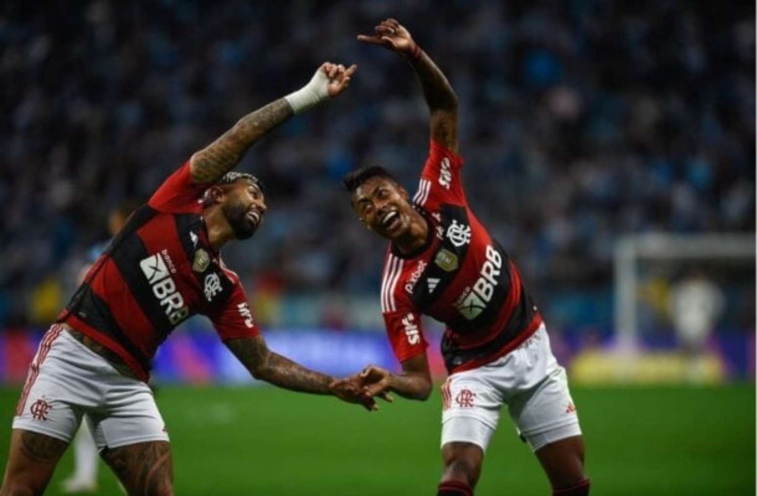 Jogos do Flamengo na Arena do Grêmio tem média alta de gols