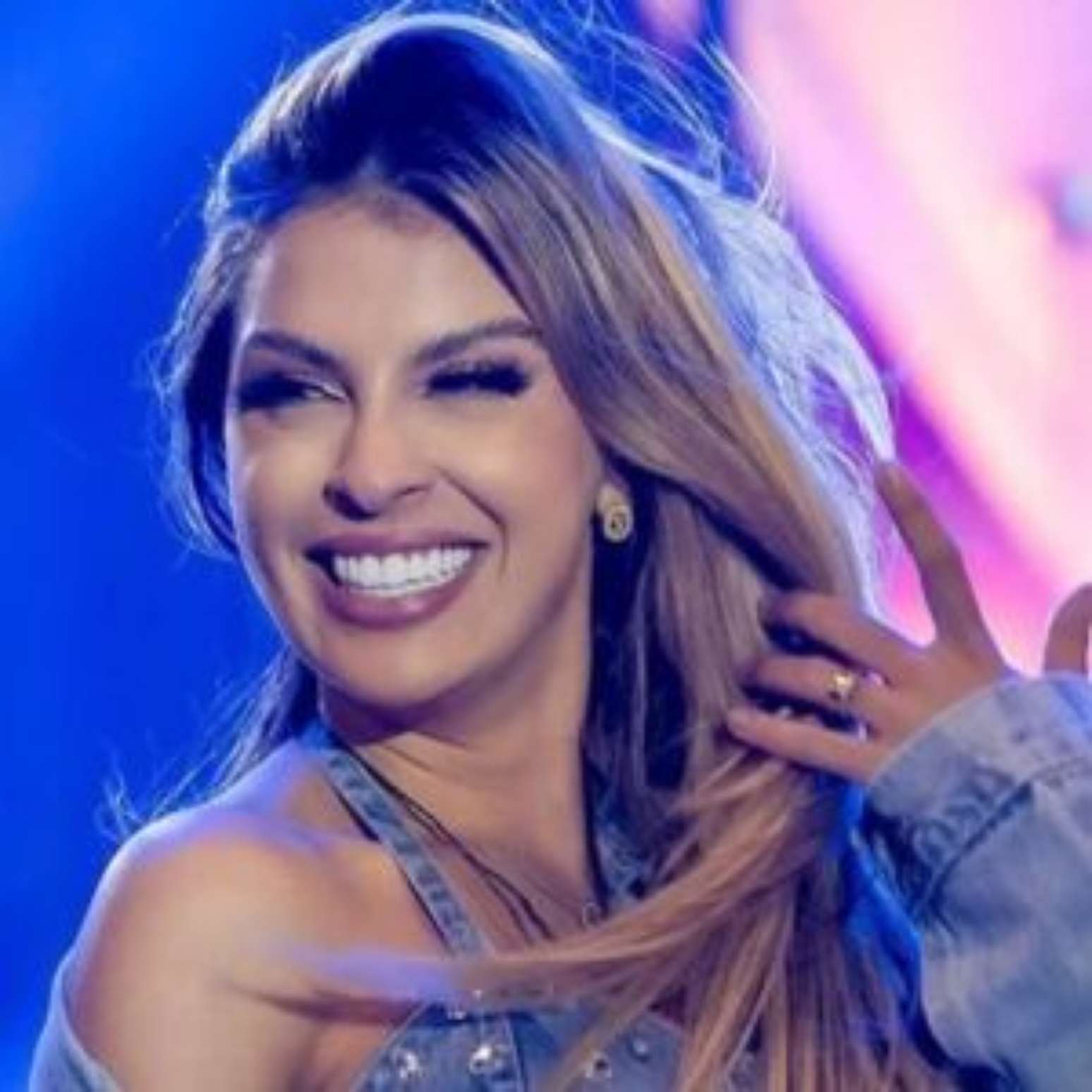 Cantora da banda Calcinha Preta é internada após passar mal em Aracaju ...