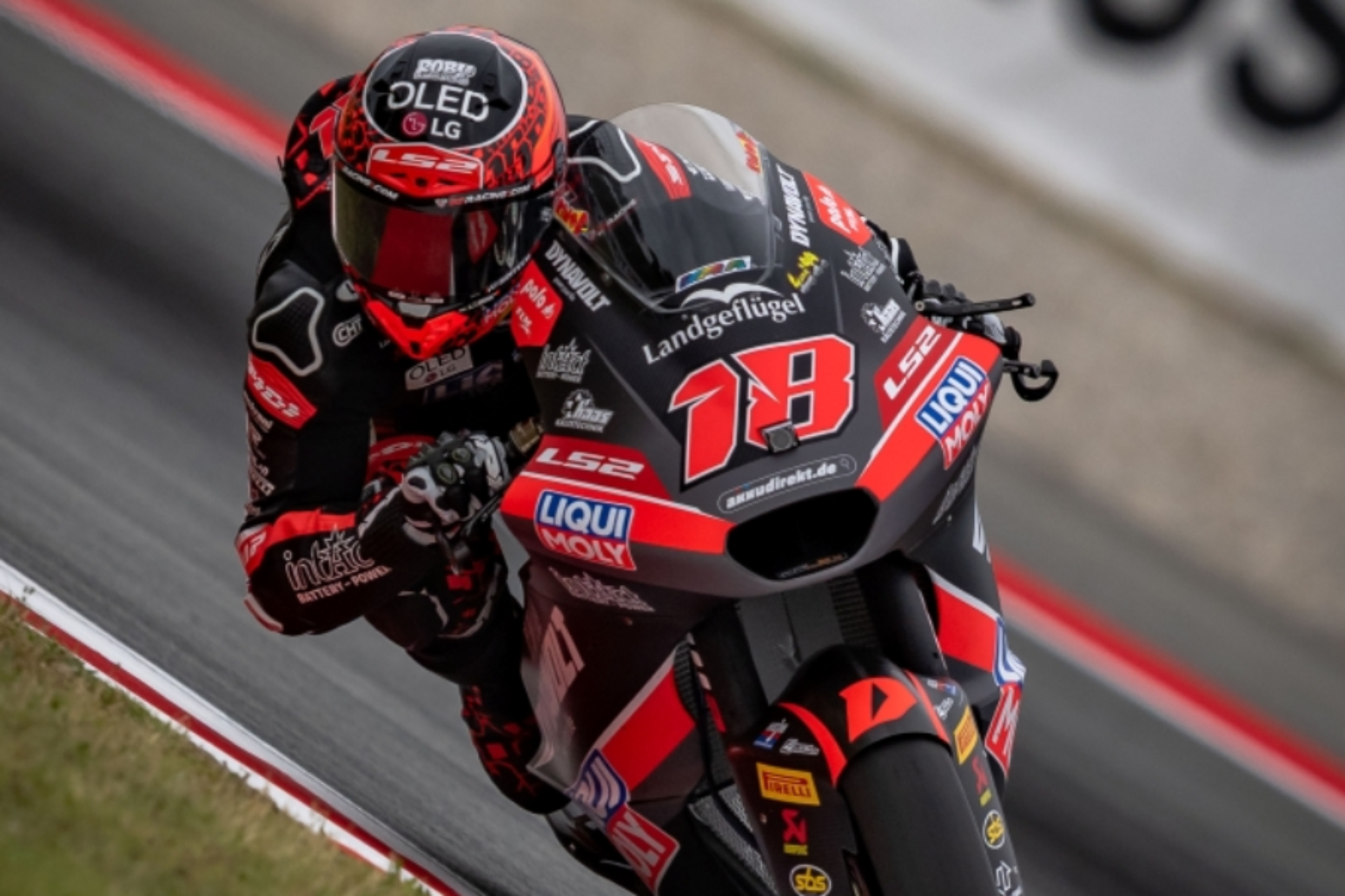 Moto2: Manu Gonzalez ganha GP da Catalunha