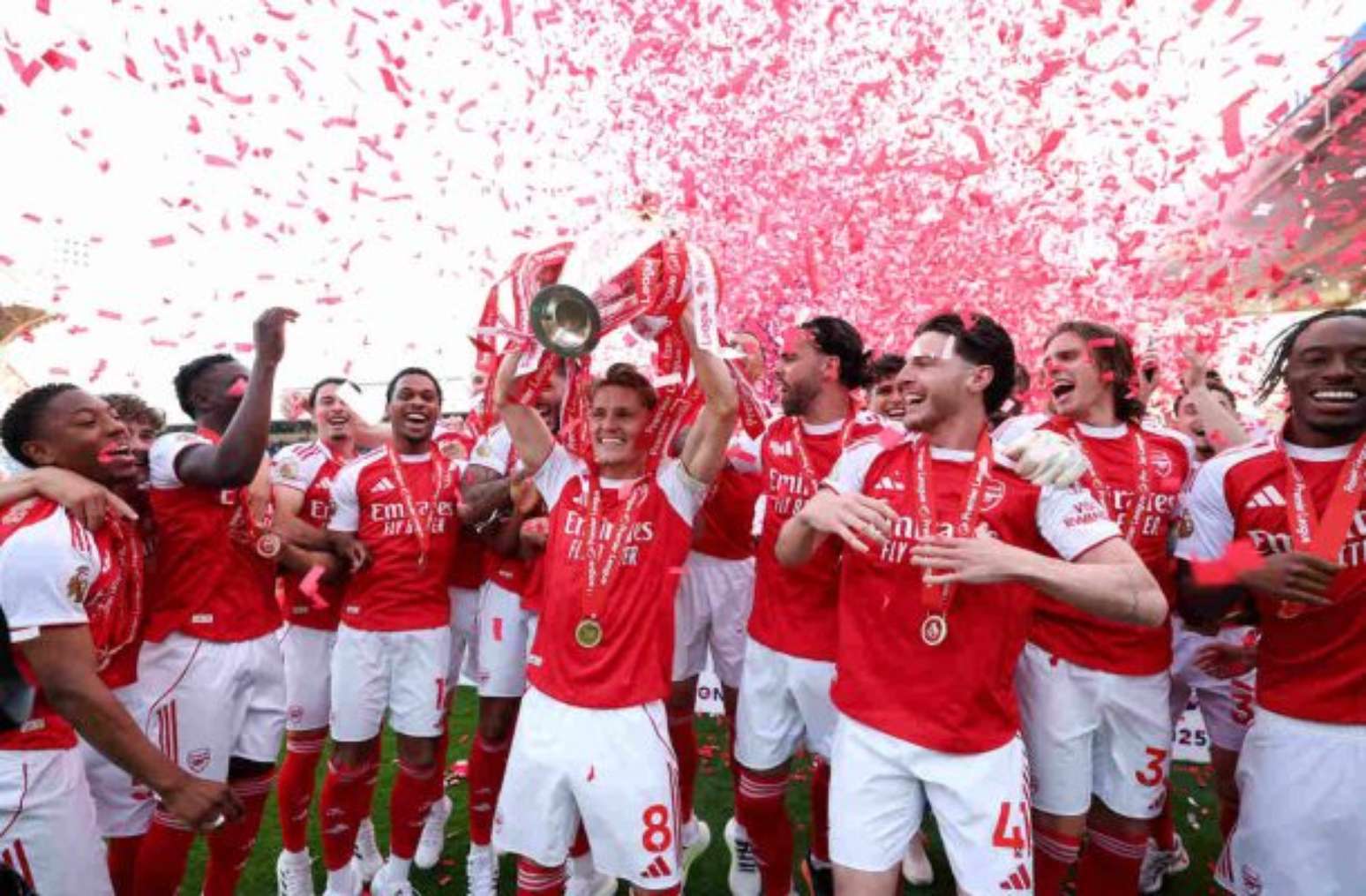 Com gol de Gabriel Jesus, Arsenal vence o Crystal Palace no jogo de ...