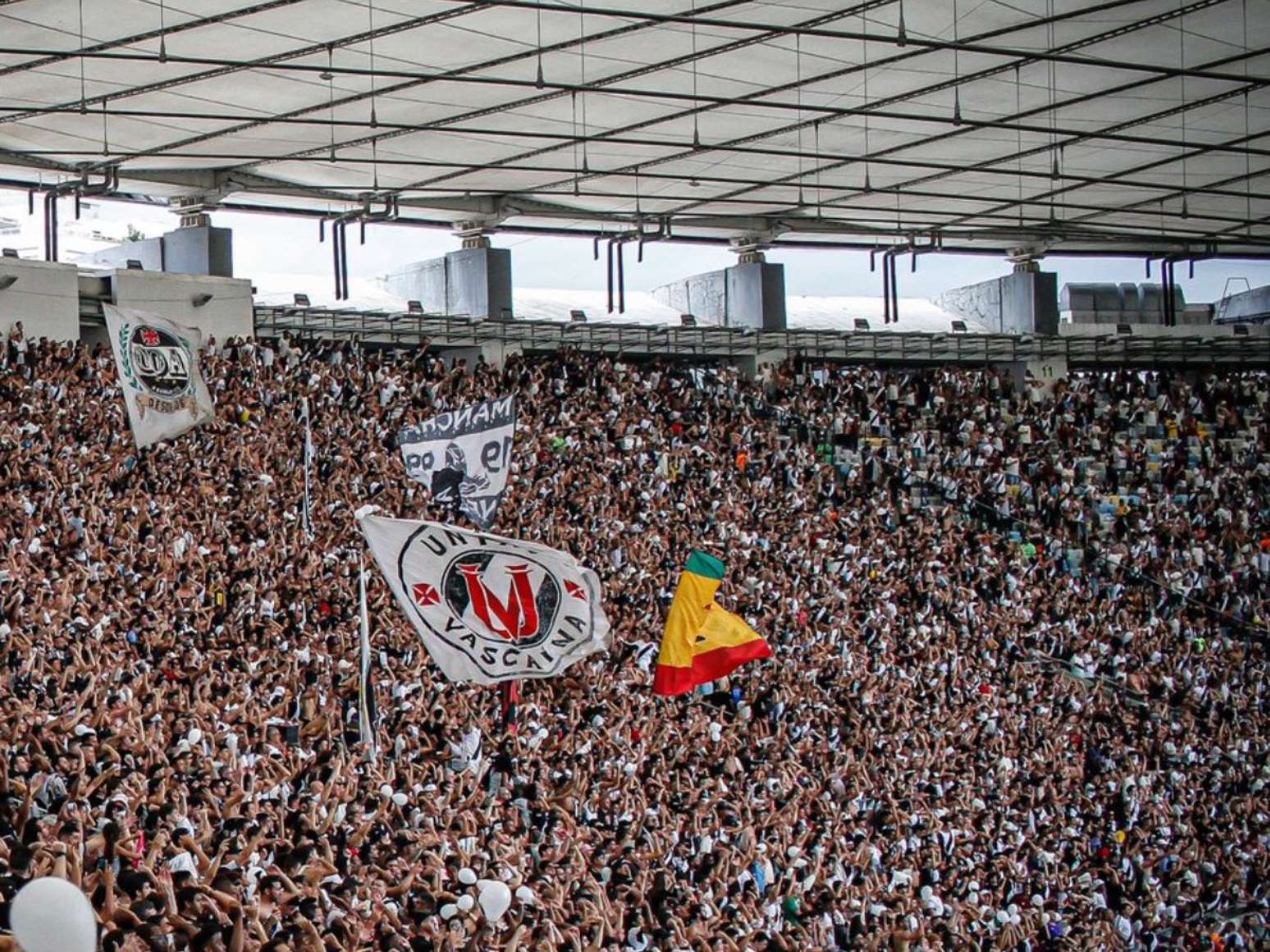 Vasco ganha força para levar jogo contra o Boca Juniors ao Maracanã ...